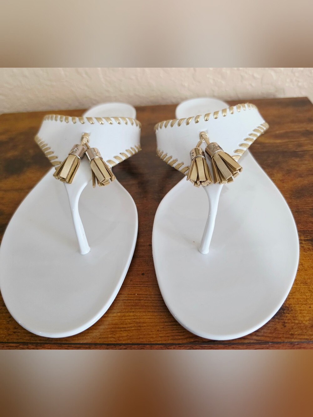 Authintic Jack Rogers White Thong Sandals with Gold Tassels